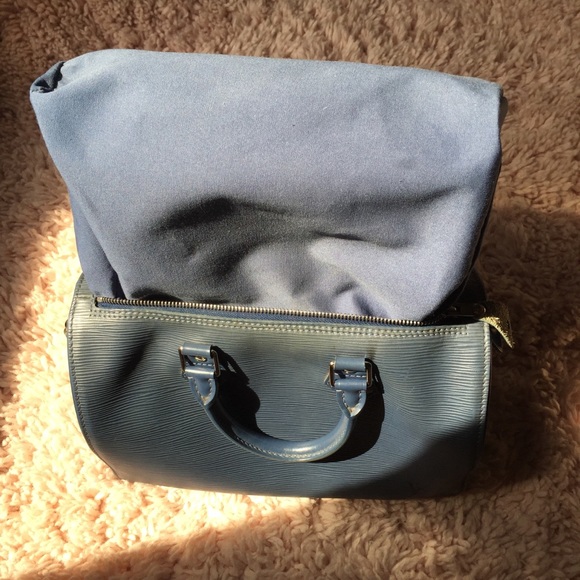 Louis Vuitton Blue epi speedy 30 Silver Hardware - Picture 6 of 8